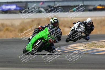 media/Apr-15-2022-Apex Assassins (Fri) [[9fb2e50610]]/Trackday Level 2/Session 4/Turn 4/